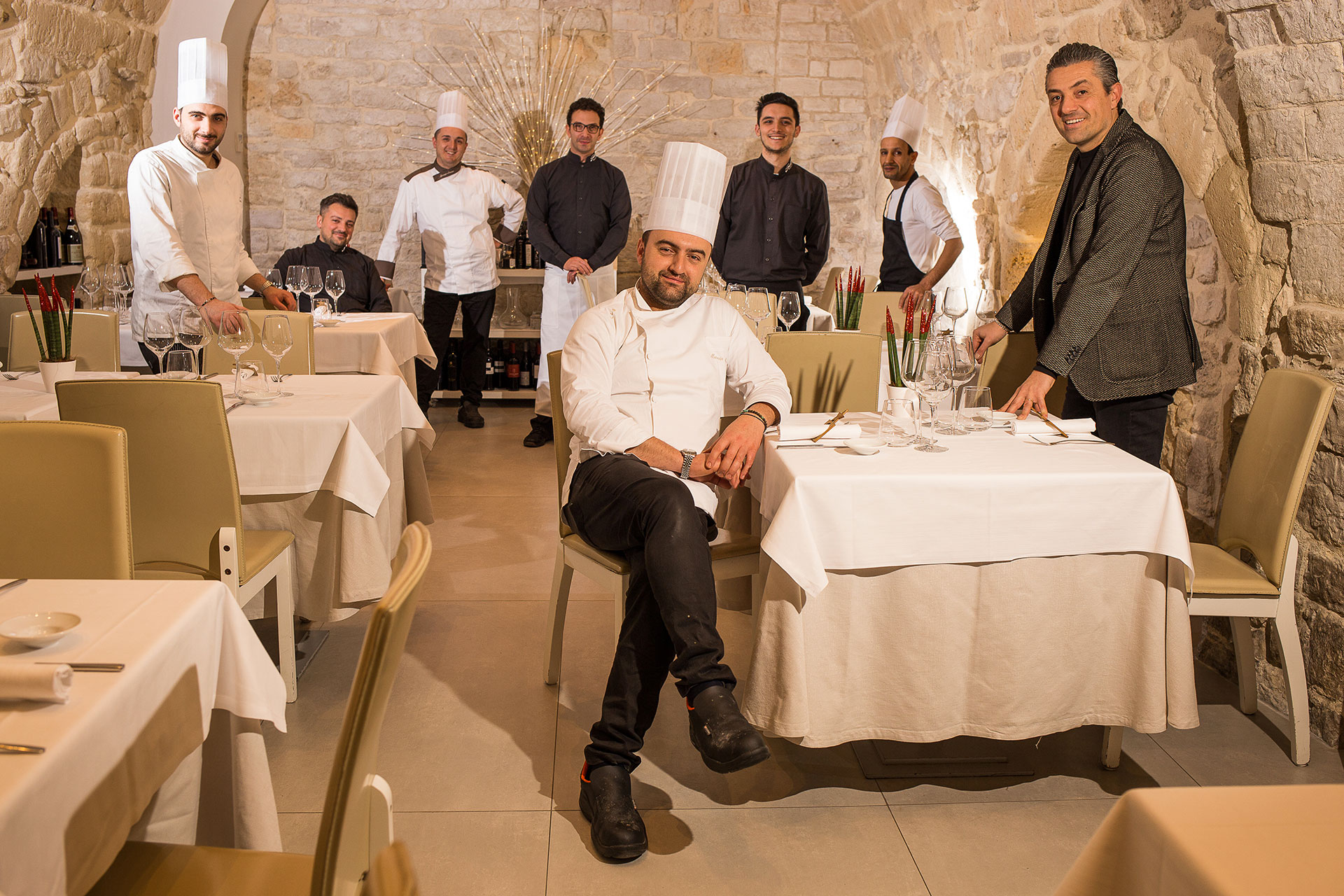 immagine per FotoeCoperto Gallo restauurant ristorante brigata Trani porto